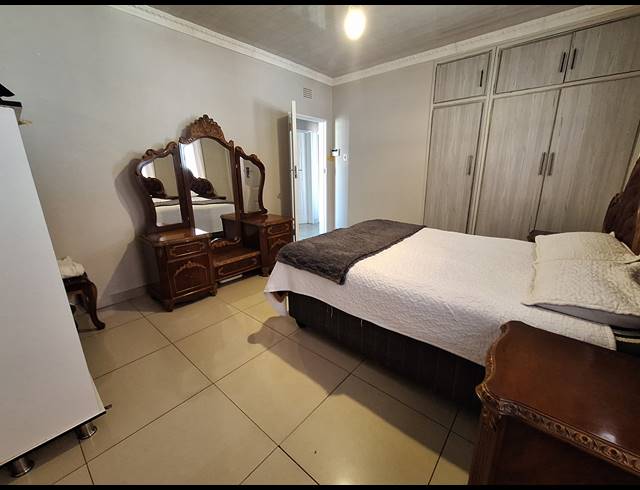 3 BEDROOM HOUSE FOR SALE IN VANDERBIJLPARK SE 6